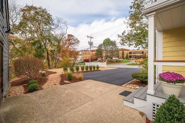 $548,000 | 238 Western Avenue, Unit A, Essex, MA 01929