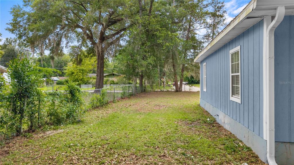209 Southeast 47th Street Gainesville, FL 32641 - Photo 33 of 45