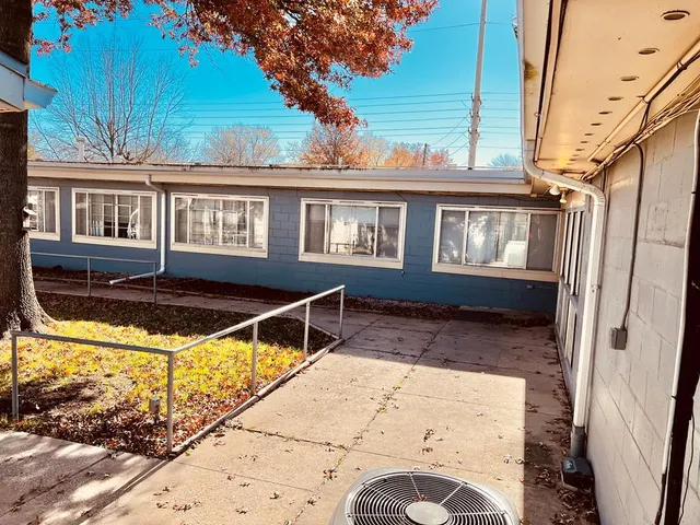 $180,000 | 720 West 1st Street, Coffeyville, KS 67337