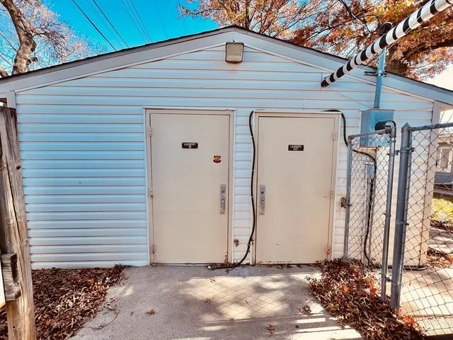 $180,000 | 720 West 1st Street, Coffeyville, KS 67337