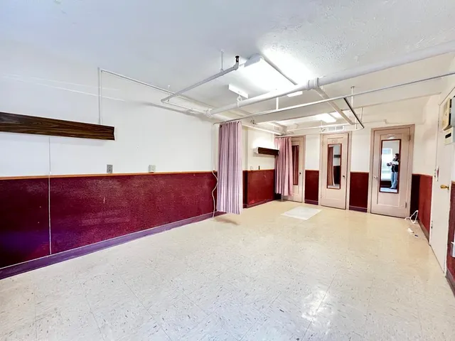 $180,000 | 720 West 1st Street, Coffeyville, KS 67337