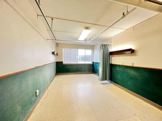 $180,000 | 720 West 1st Street, Coffeyville, KS 67337