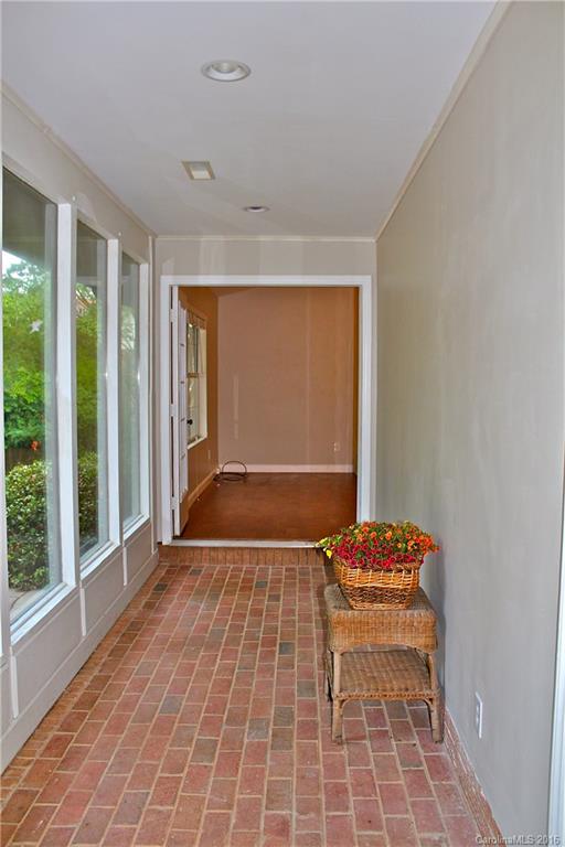 22309 Torrence Chapel Road, Unit 1 Cornelius, NC 28031 - Photo 11 of 24 Gallery Image 11
