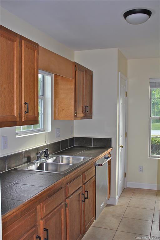 22309 Torrence Chapel Road, Unit 1 Cornelius, NC 28031 - Photo 10 of 24 Gallery Image 10