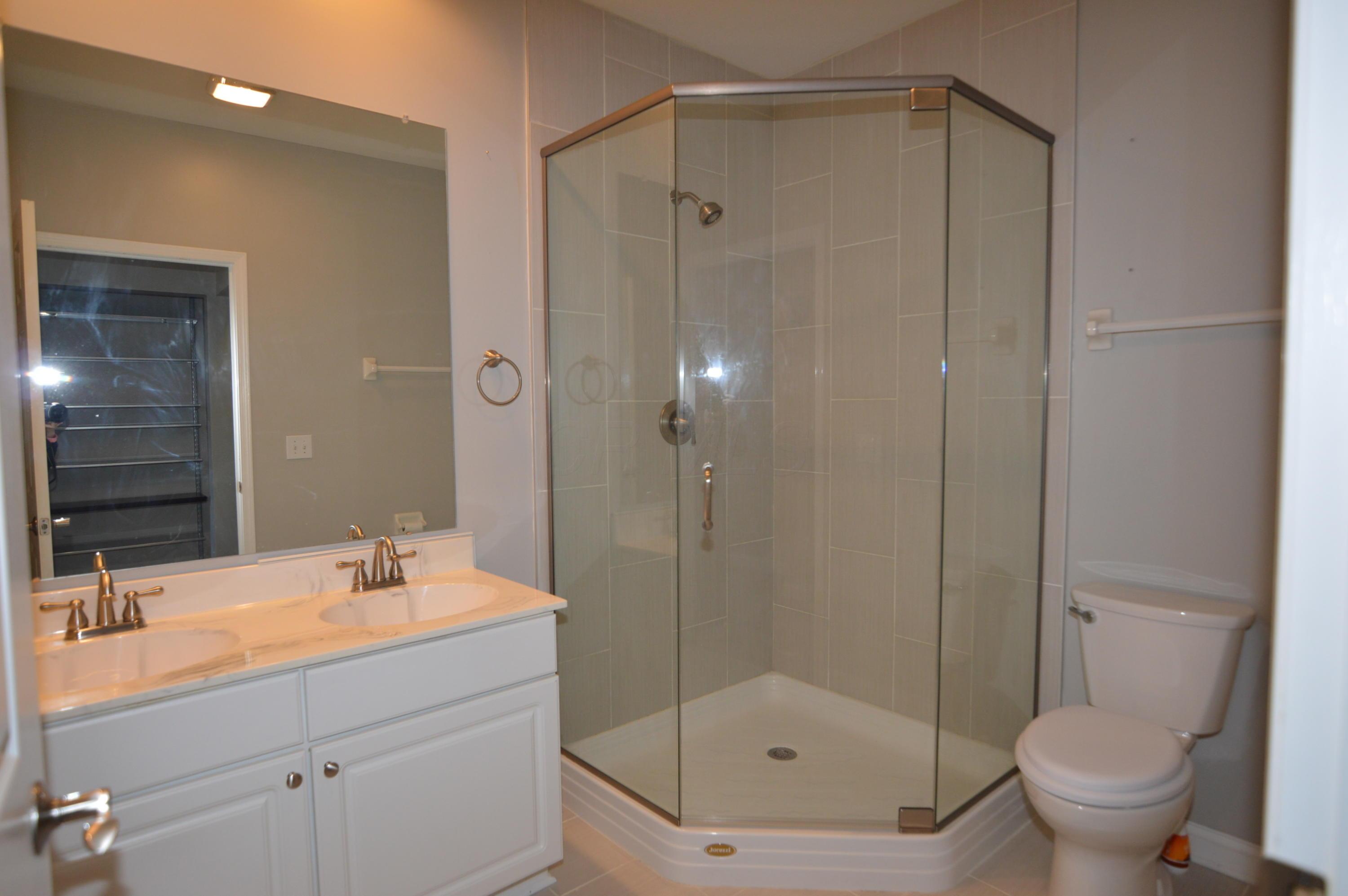 2245 Riverside Drive, Unit 301 Columbus, OH 43221 - Photo 11 of 26