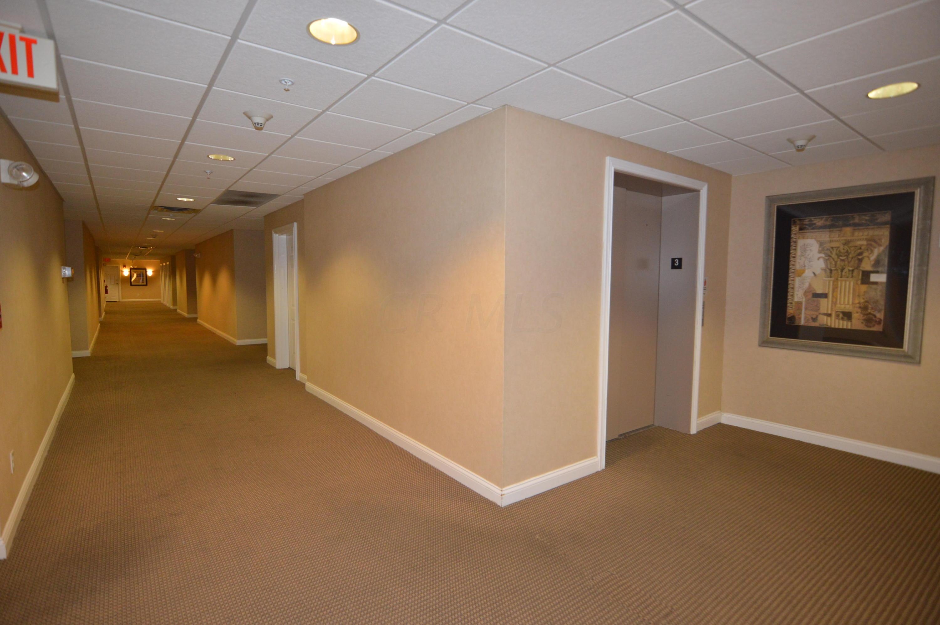 2245 Riverside Drive, Unit 301 Columbus, OH 43221 - Photo 23 of 26