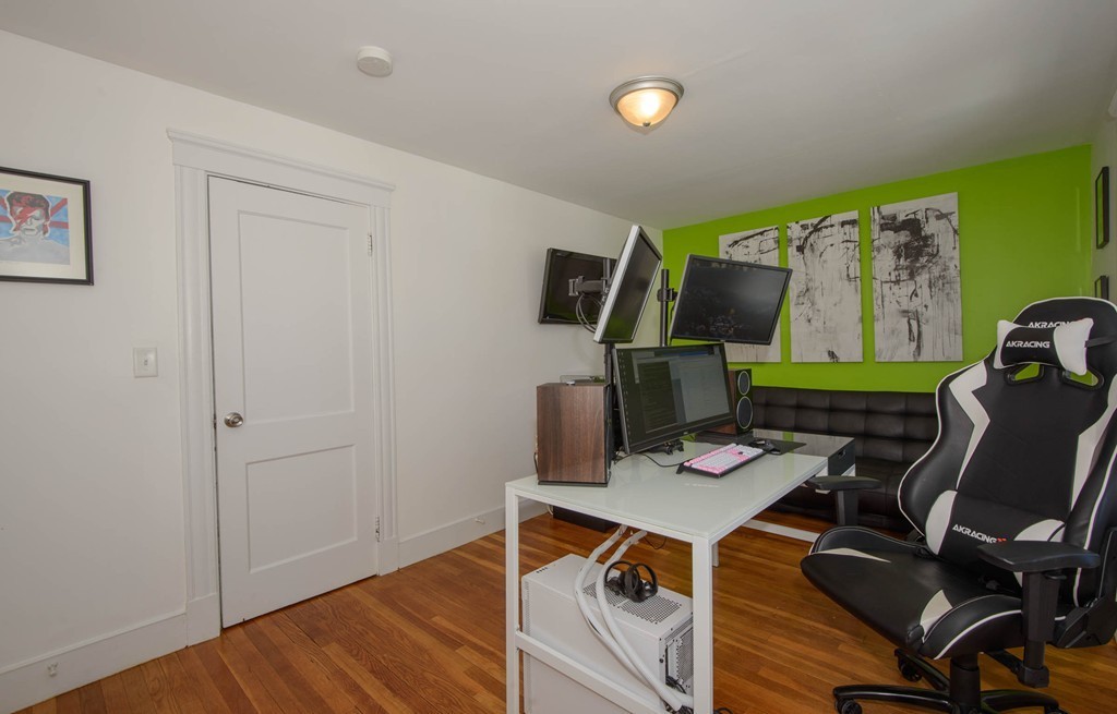 17 Raymond Street Medford, MA 02155 - Photo 18 of 22