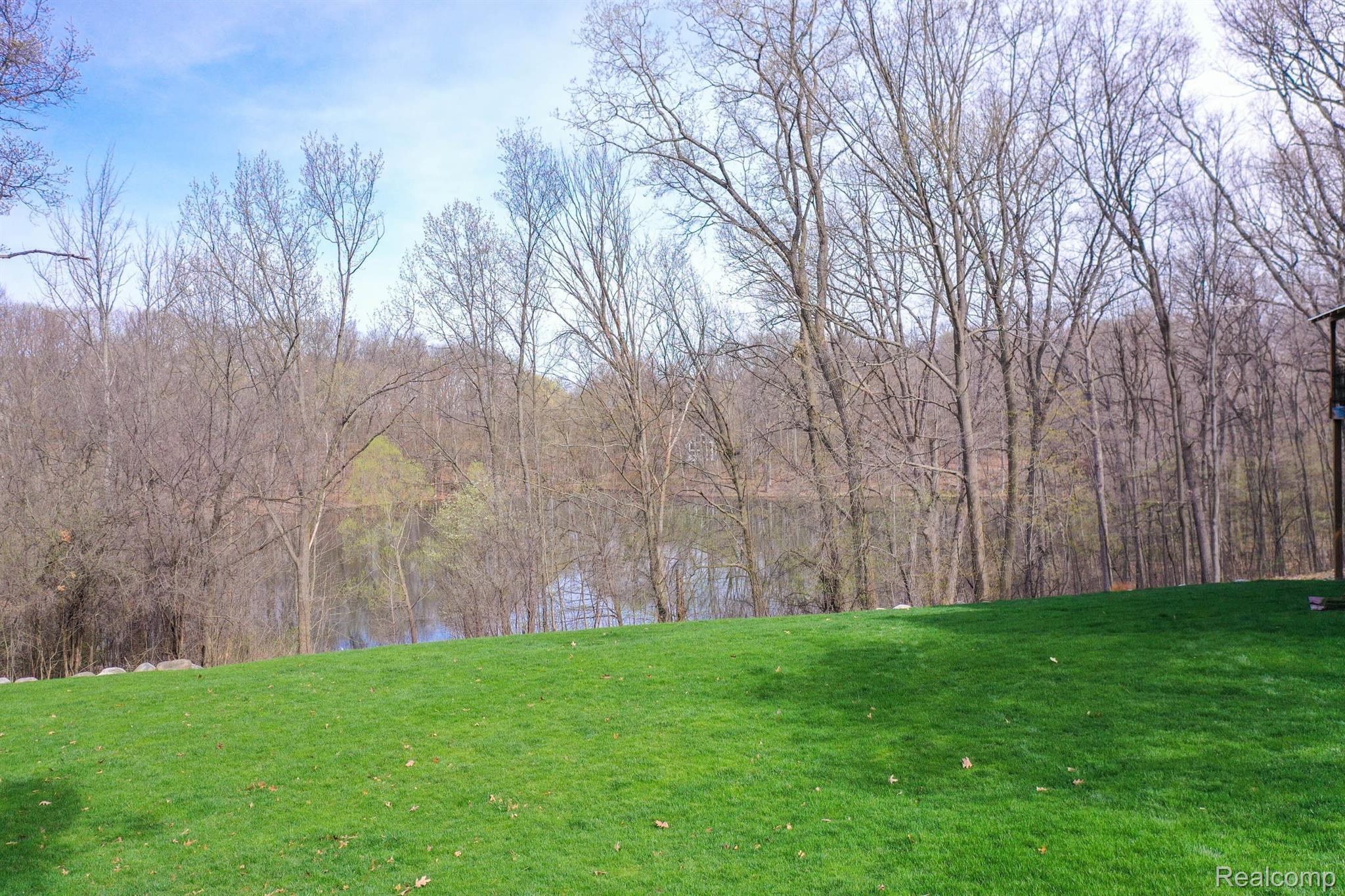 1105 Bone Road Fenton, MI 48430 - Photo 37 of 39 Gallery Image 37