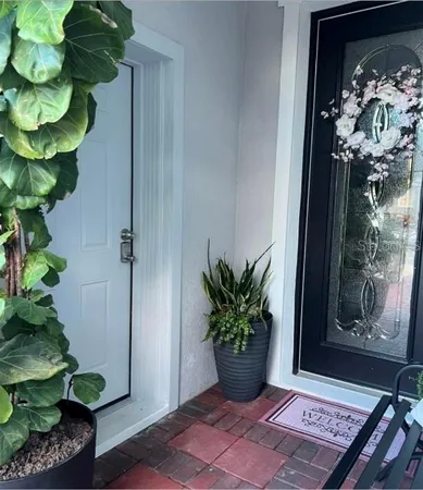 a view of a entryway