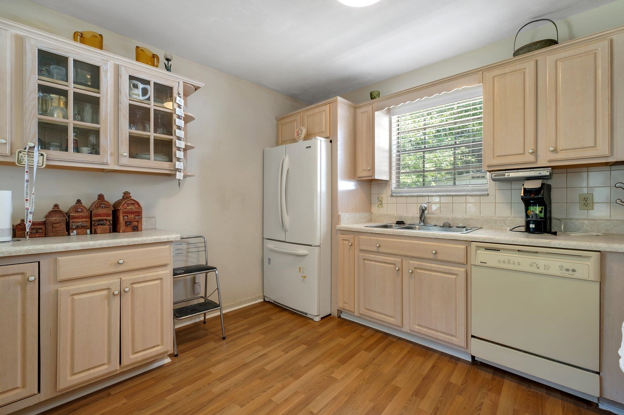 273 Ross Road Tallahassee, FL 32305 - Photo 9 of 27 Gallery Image 9