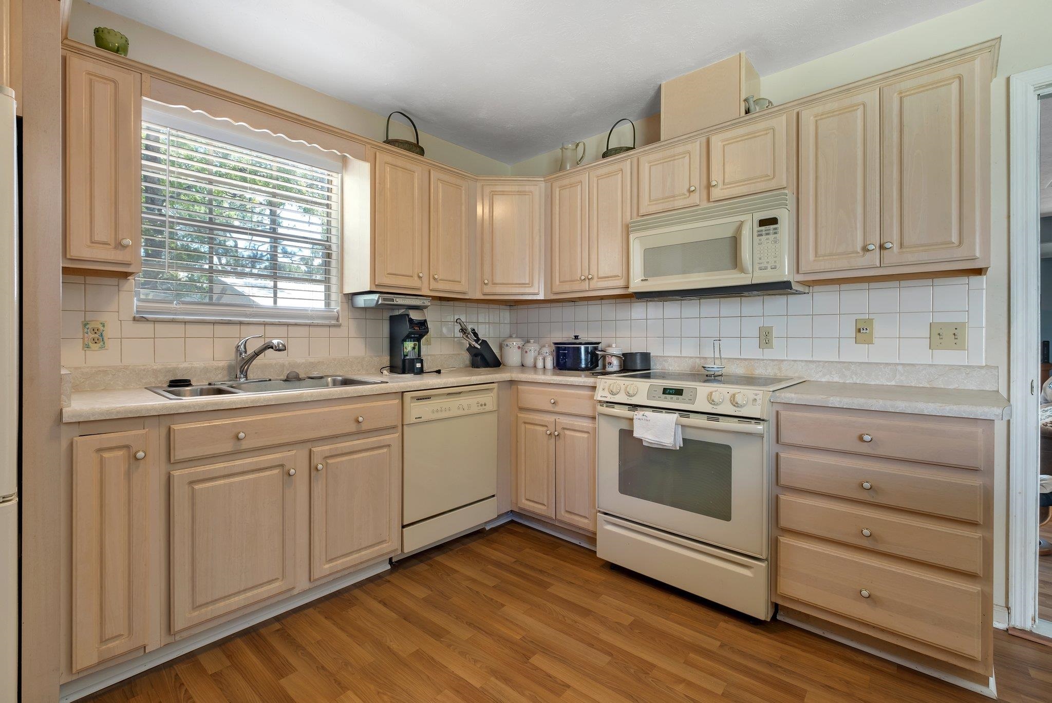 273 Ross Road Tallahassee, FL 32305 - Photo 10 of 27 Gallery Image 10