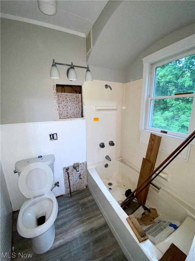 22495 Brookpark Road Cleveland, OH 44126 - Photo 19 of 22 Gallery Image 19