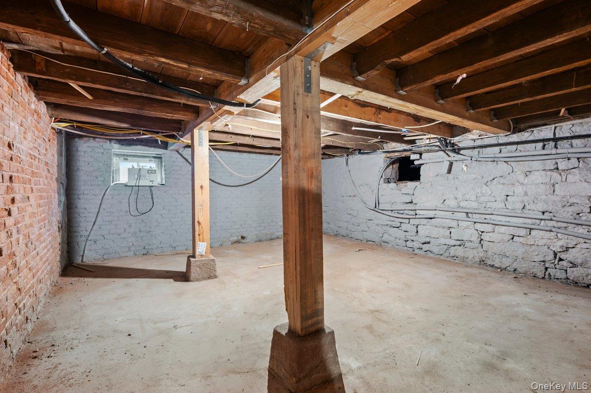 18 Gilchrest Road Congers, NY 10920 - Photo 32 of 43 2nd Side room