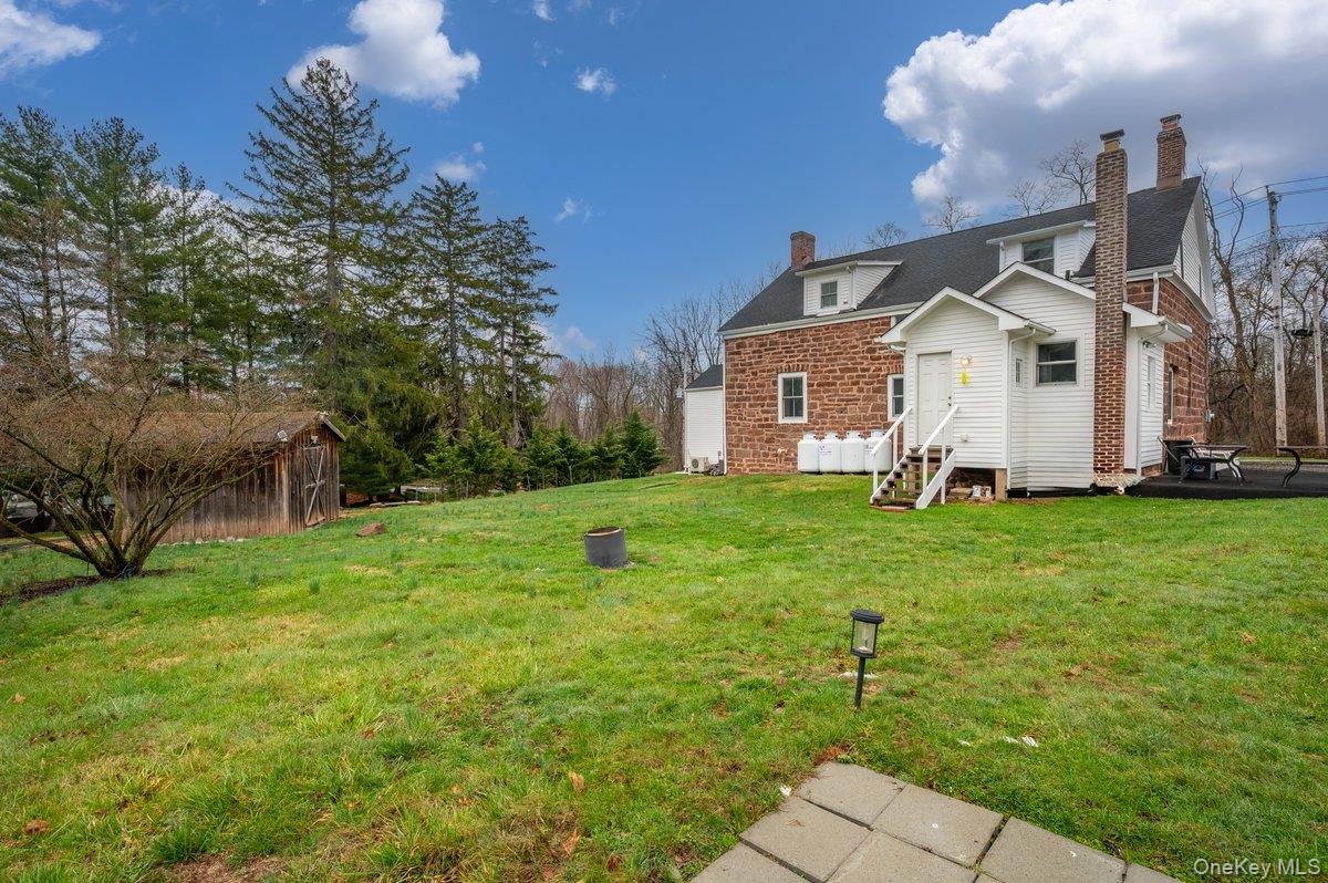 18 Gilchrest Road Congers, NY 10920 - Photo 33 of 43