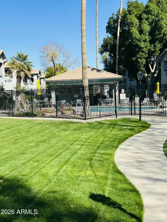 $329,000 | 7401 West Arrowhead Clubhouse Drive, Unit 2006, Glendale, AZ 85308