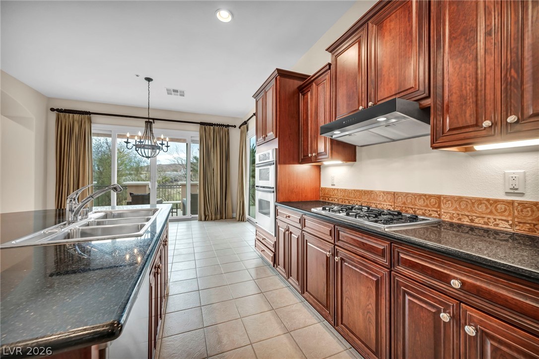 75 Luce Del Sole, Unit 3 Henderson, NV 89011 - Photo 13 of 81
