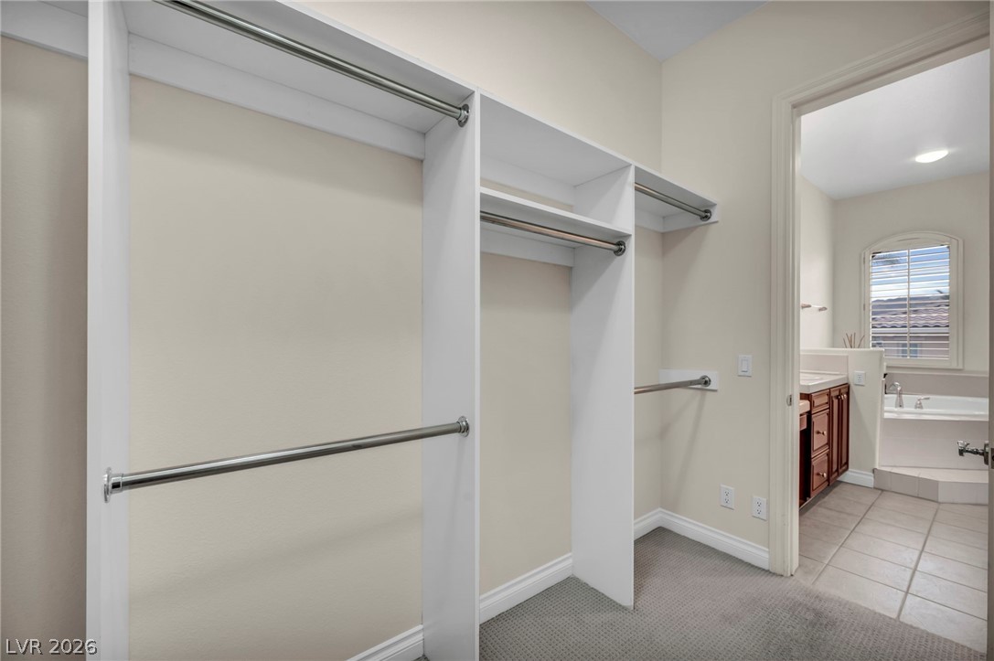 75 Luce Del Sole, Unit 3 Henderson, NV 89011 - Photo 25 of 81 Primary walk-in Closet
