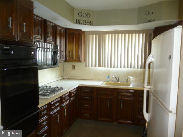 238 Tree Street Philadelphia, PA 19148 - Photo 11 of 25