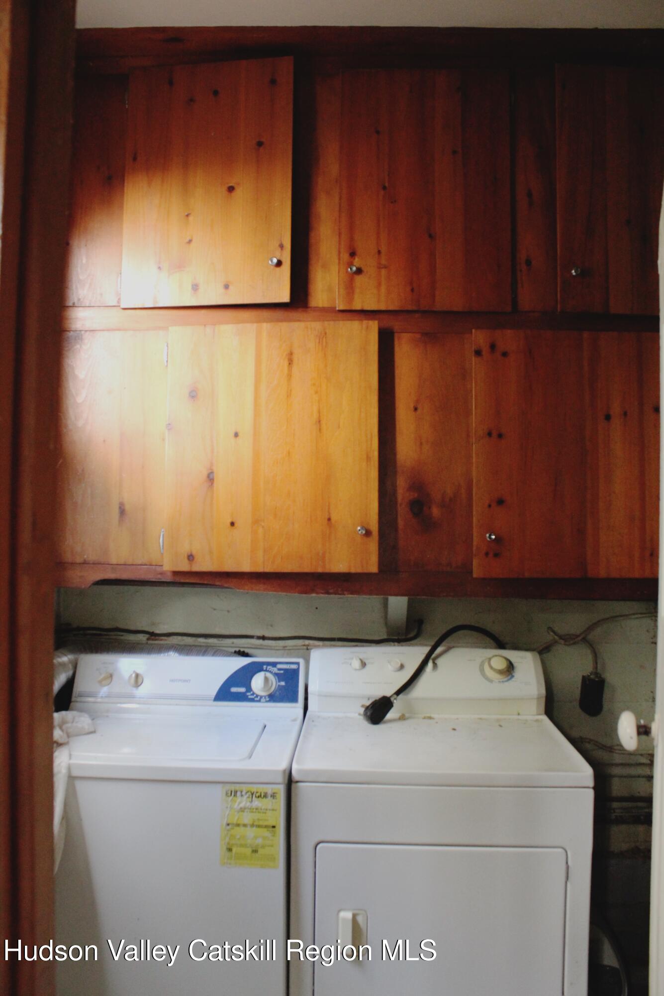 564 Main Street Cairo, NY 12413 - Photo 13 of 27 a utility room with dryer and washer