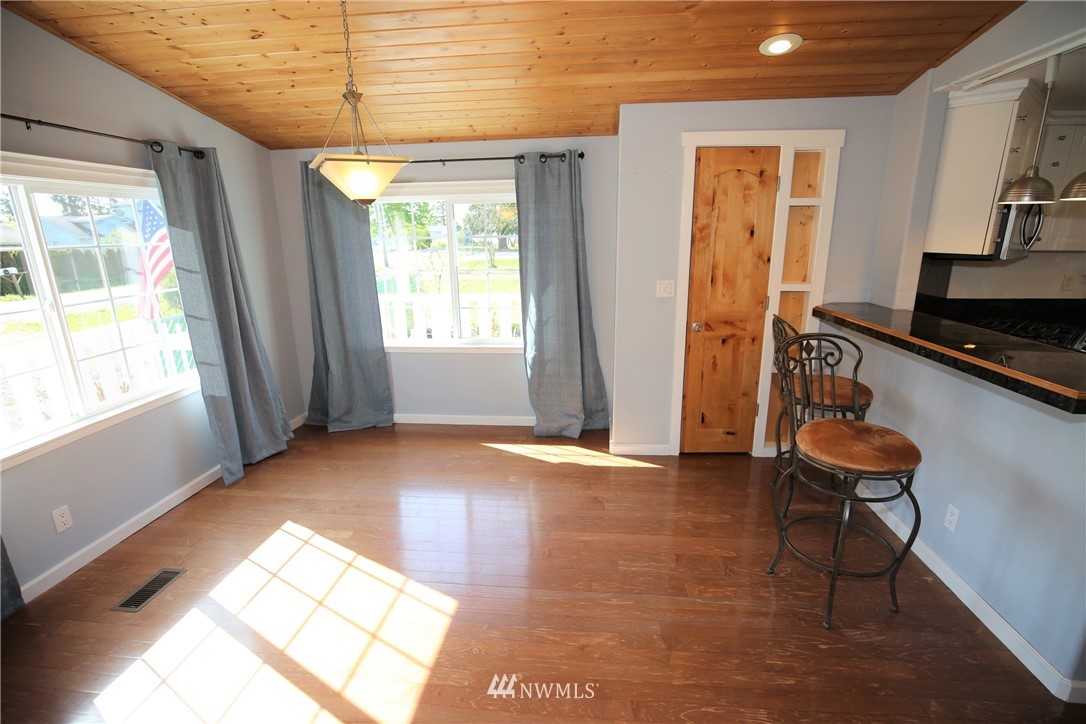 8315 Shintaffer Road Blaine, WA 98230 - Photo 11 of 25 Gallery Image 11