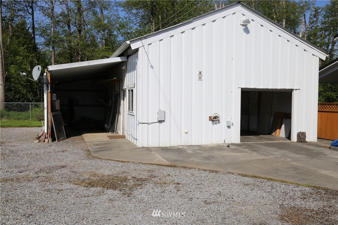 8315 Shintaffer Road Blaine, WA 98230 - Photo 6 of 25 Gallery Image 6