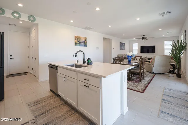 $2,800 | 2820 North 196th Lane, Buckeye, AZ 85396