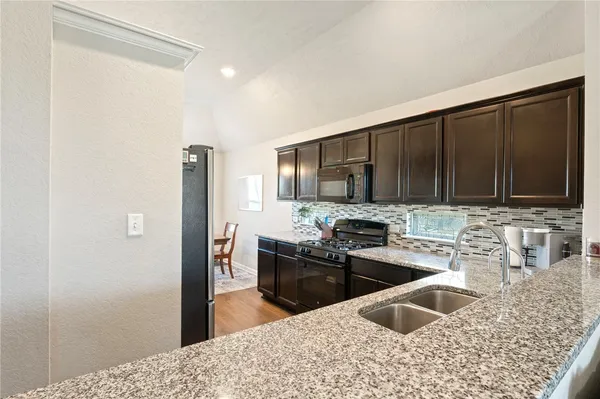 $275,000 | 2094 Positano Loop, Bryan, TX 77808