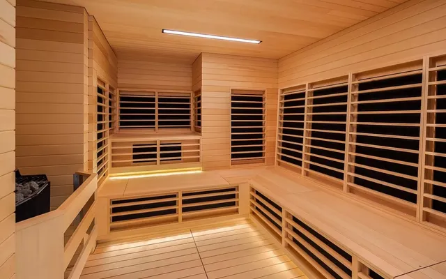 $5,750 | 252 South Street, Unit 23P | Two Bridges