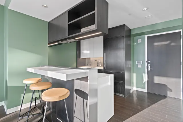 $5,750 | 252 South Street, Unit 23P | Two Bridges