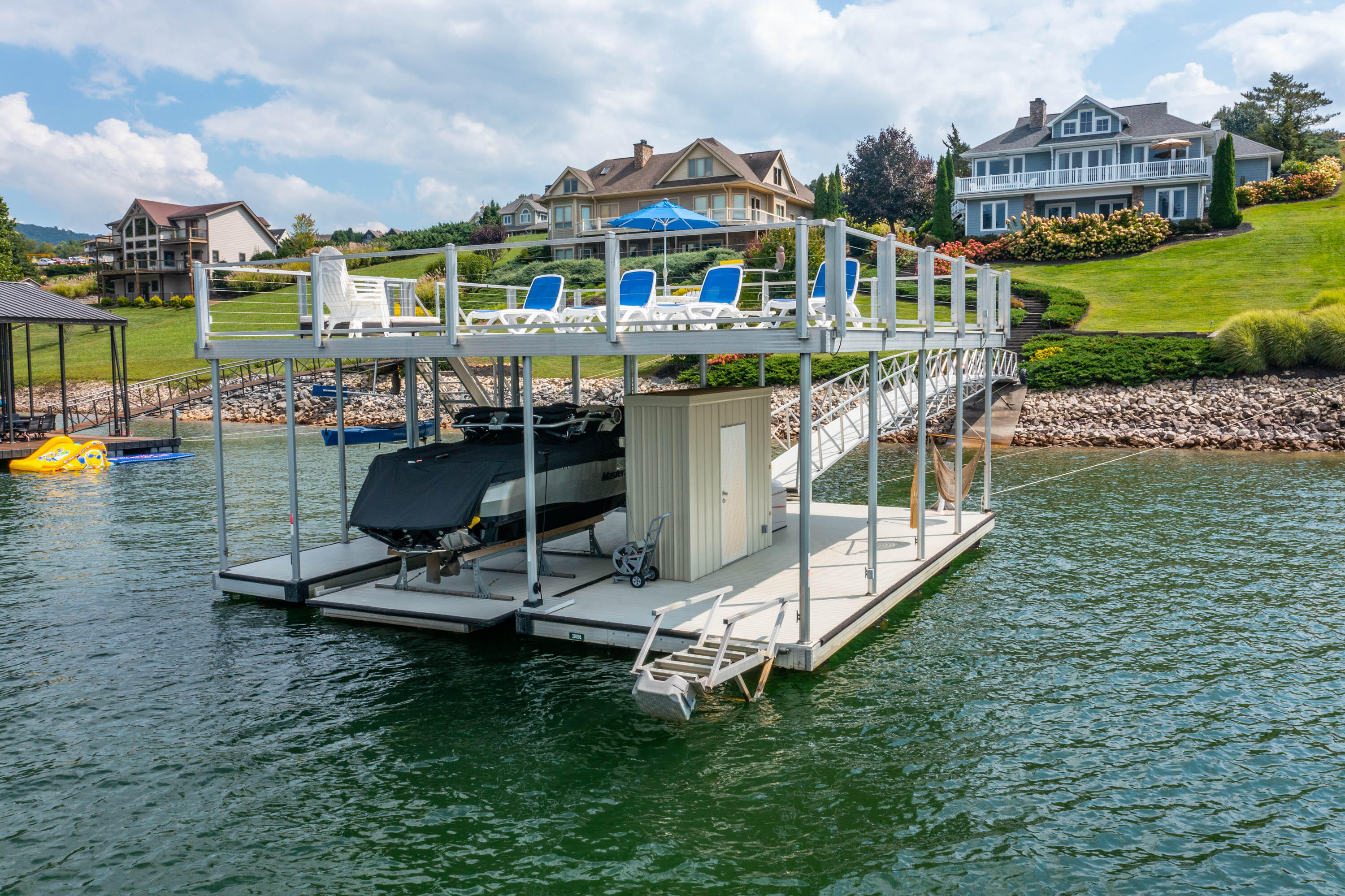576 Harbor Point Road Butler, TN 37640 - Photo 1 of 51 BOAT DOCK & SUNDECK!