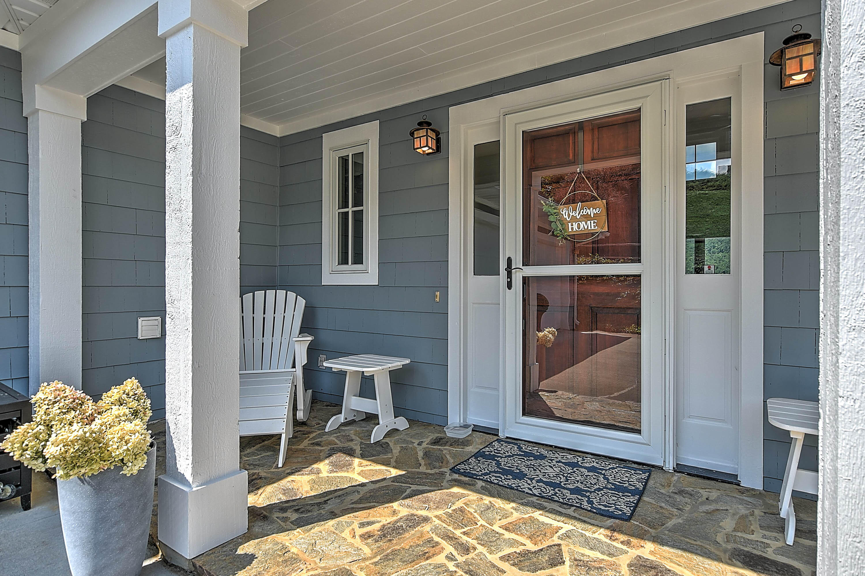 576 Harbor Point Road Butler, TN 37640 - Photo 8 of 51 COVERED PORCH