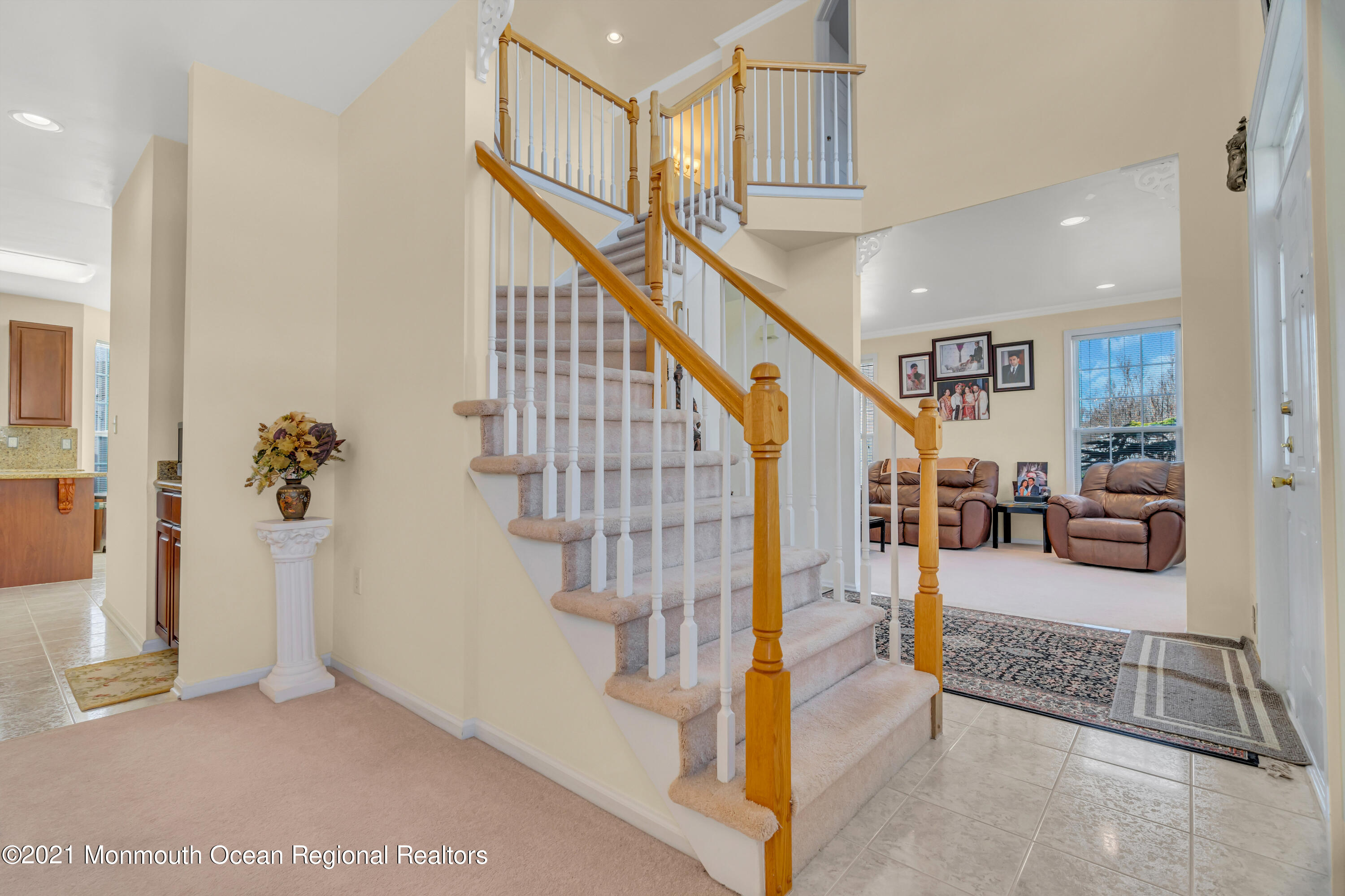 20 Lancaster Way Jackson, NJ 08527 - Photo 9 of 58 a view of entryway and hall
