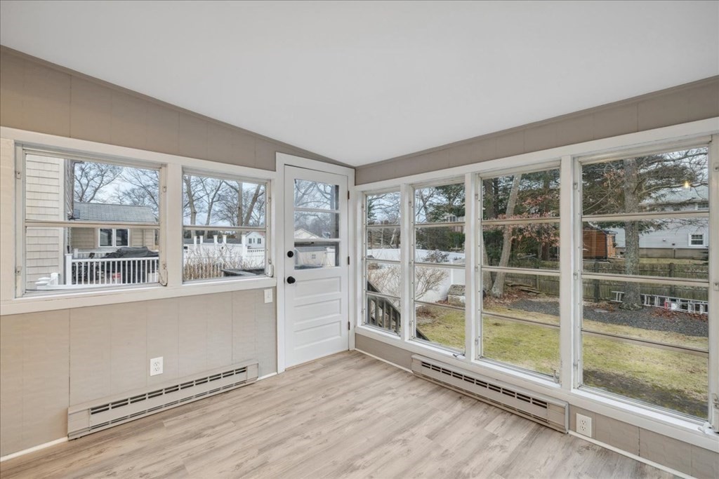 114 Grant Road Lynn, MA 01904 - Photo 14 of 39 Gallery Image 14