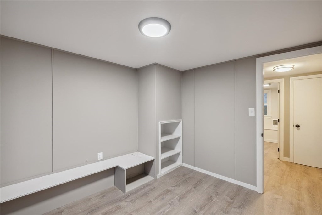 114 Grant Road Lynn, MA 01904 - Photo 25 of 39 Gallery Image 25
