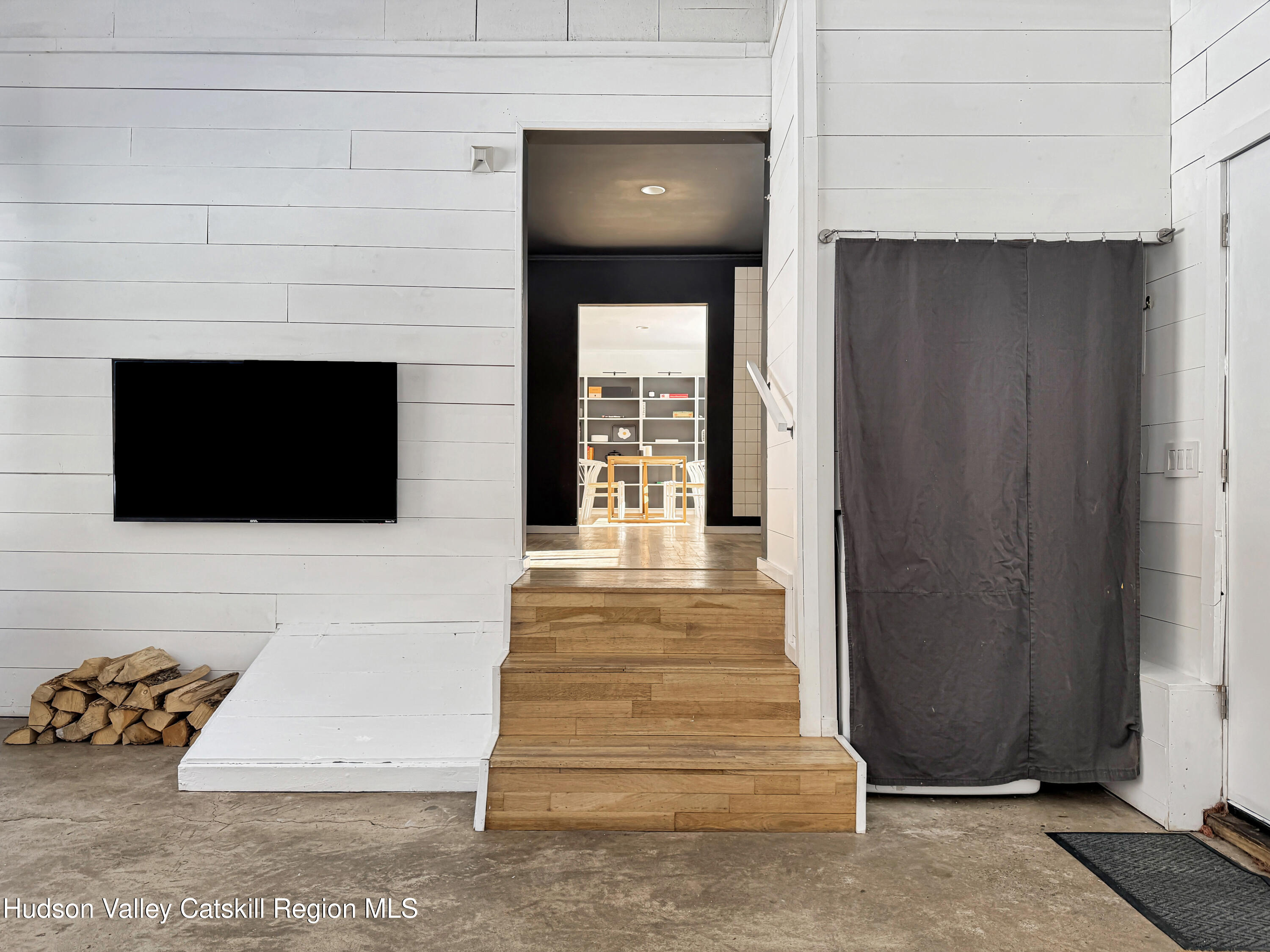 22 Riseley Road Mount Tremper, NY 12457 - Photo 14 of 40 26