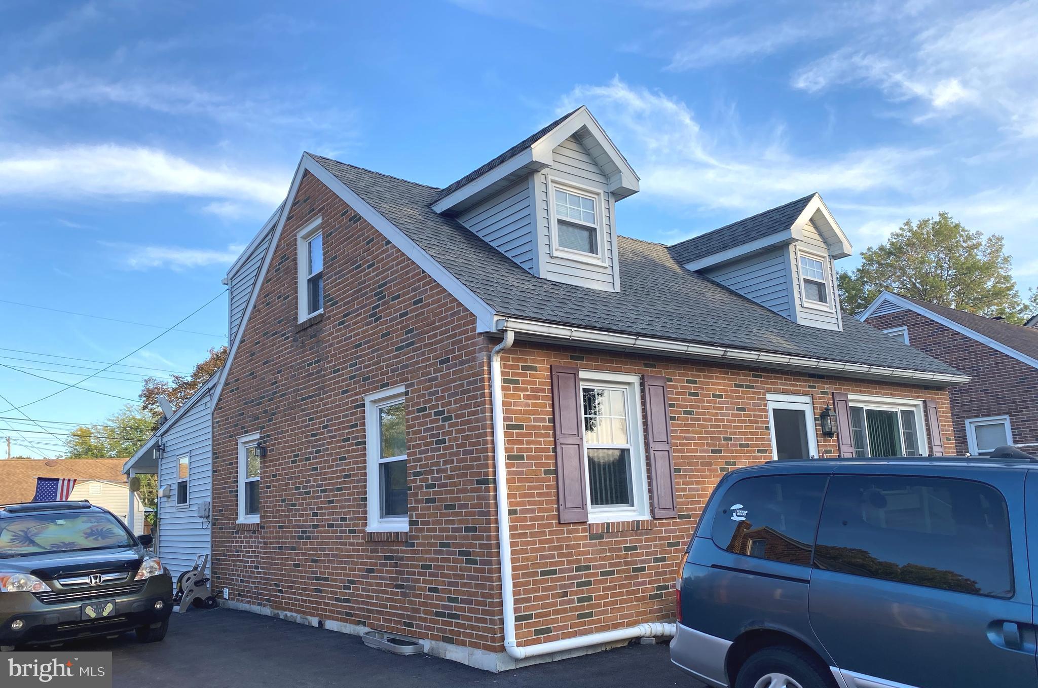 305 Greystone Road York, PA 17402 - Photo 2 of 15 Gallery Image 2