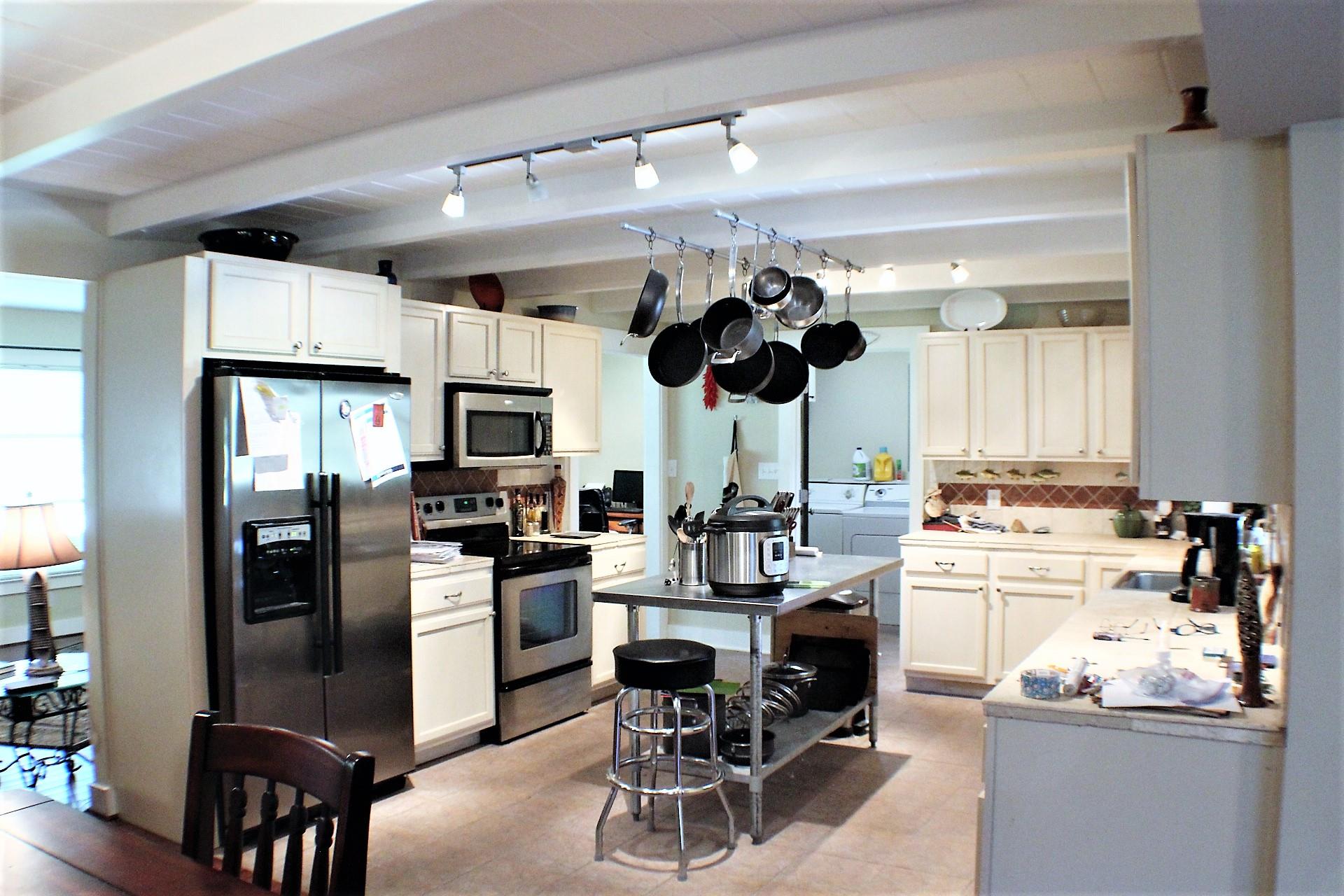 1675 Midway Road Smithville, TN 37166 - Photo 11 of 29 Gallery Image 11