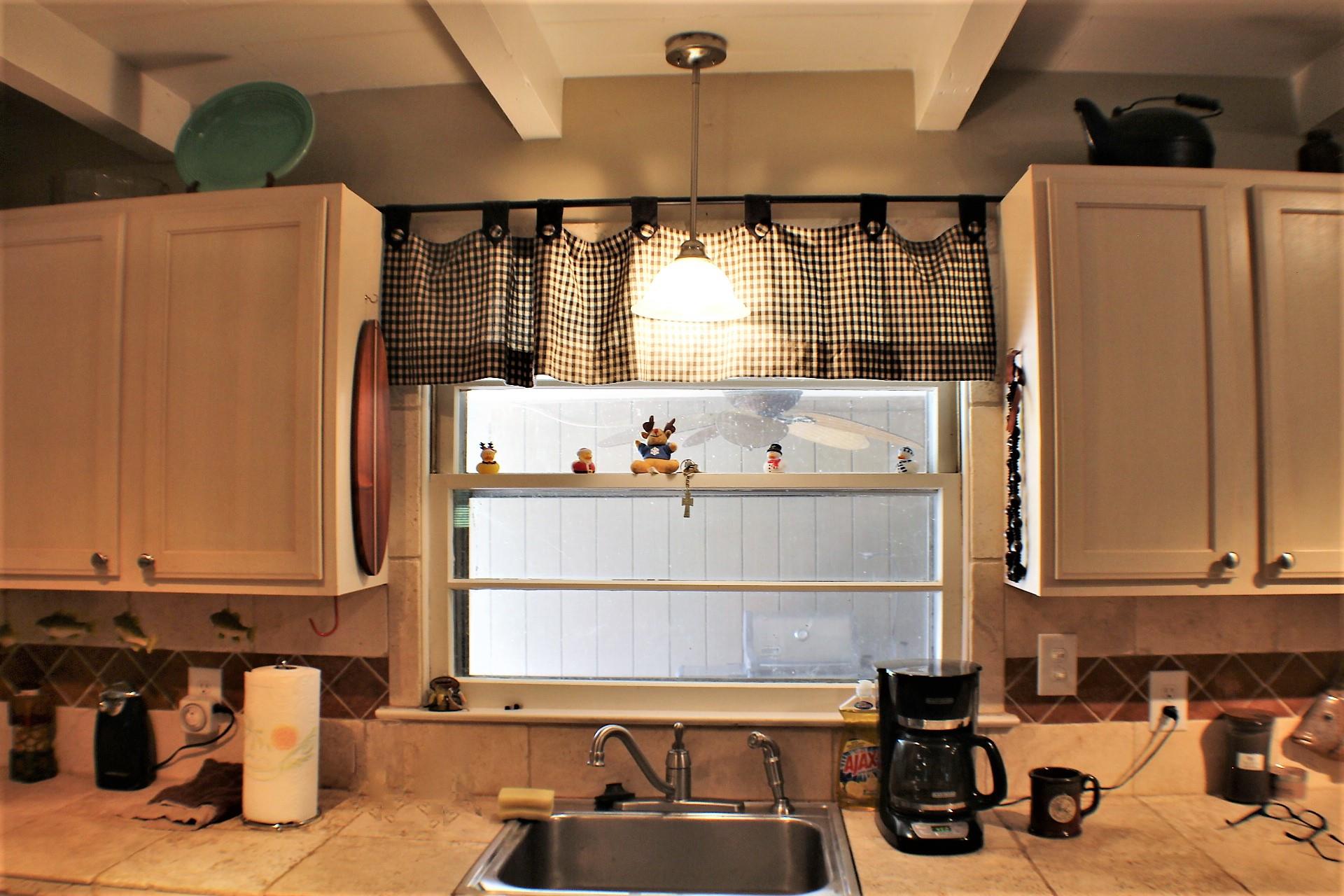 1675 Midway Road Smithville, TN 37166 - Photo 13 of 29 Gallery Image 13
