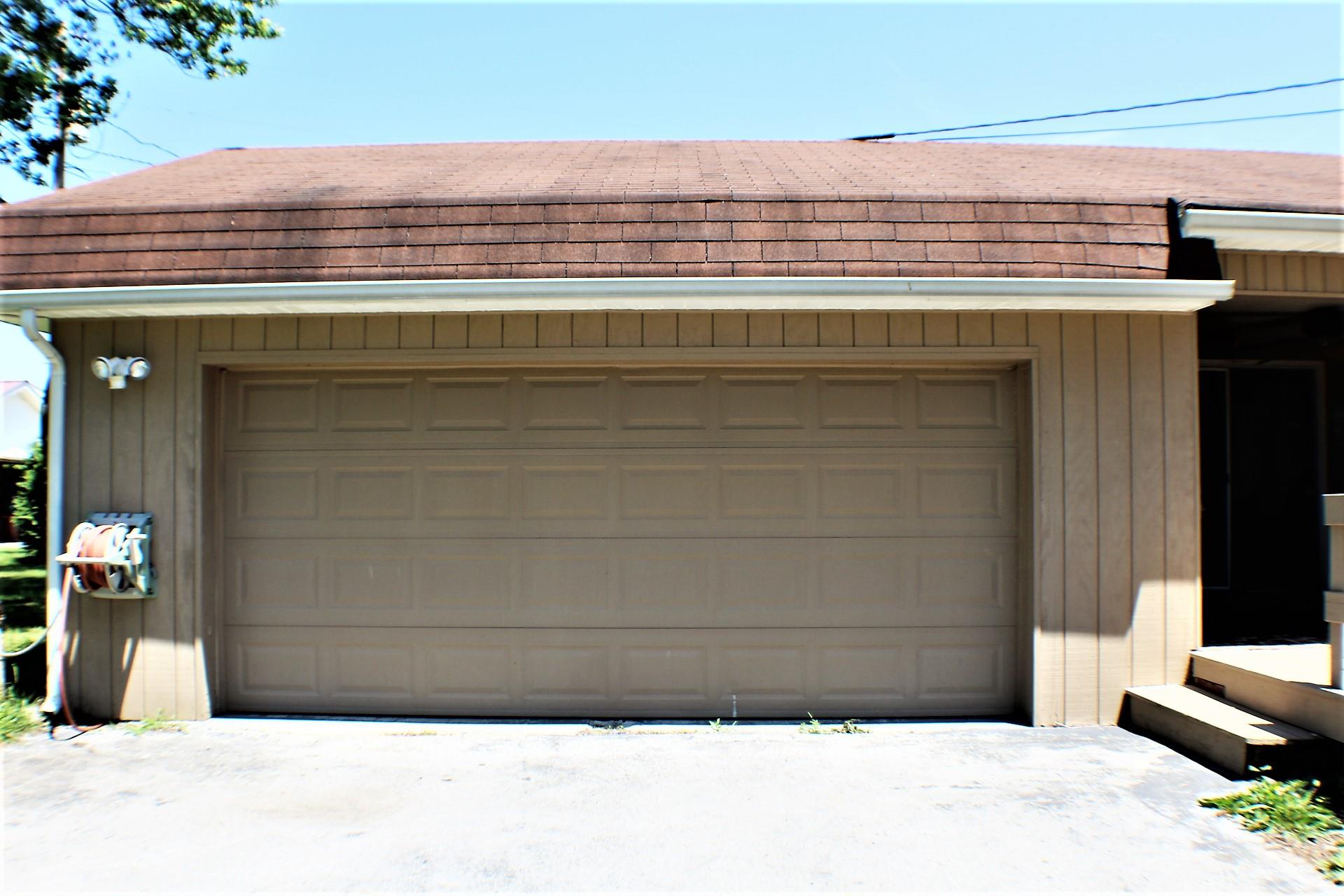 1675 Midway Road Smithville, TN 37166 - Photo 3 of 29 Gallery Image 3