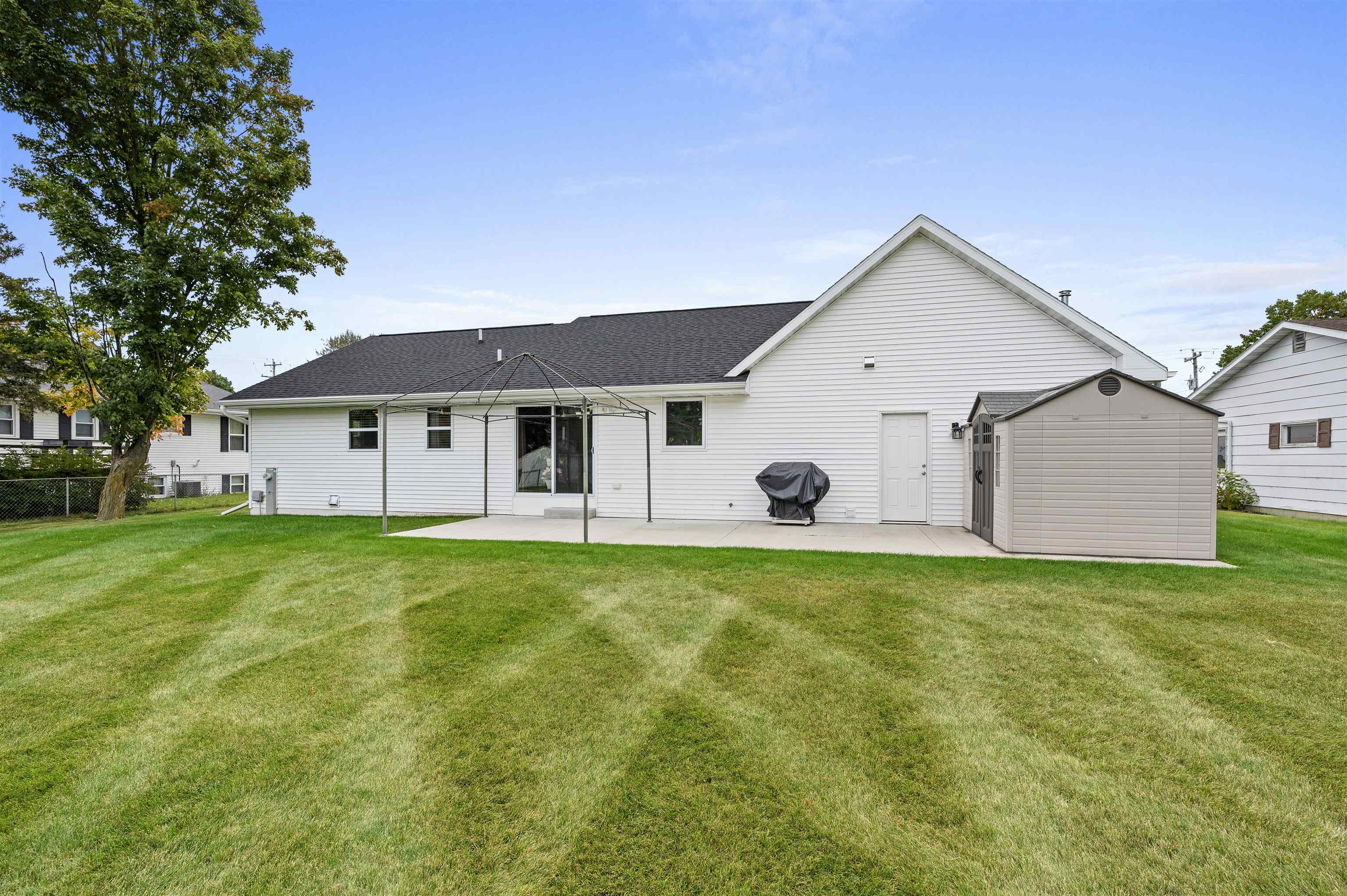 1305 Center Street Kewaunee, WI 54216 - Photo 35 of 53