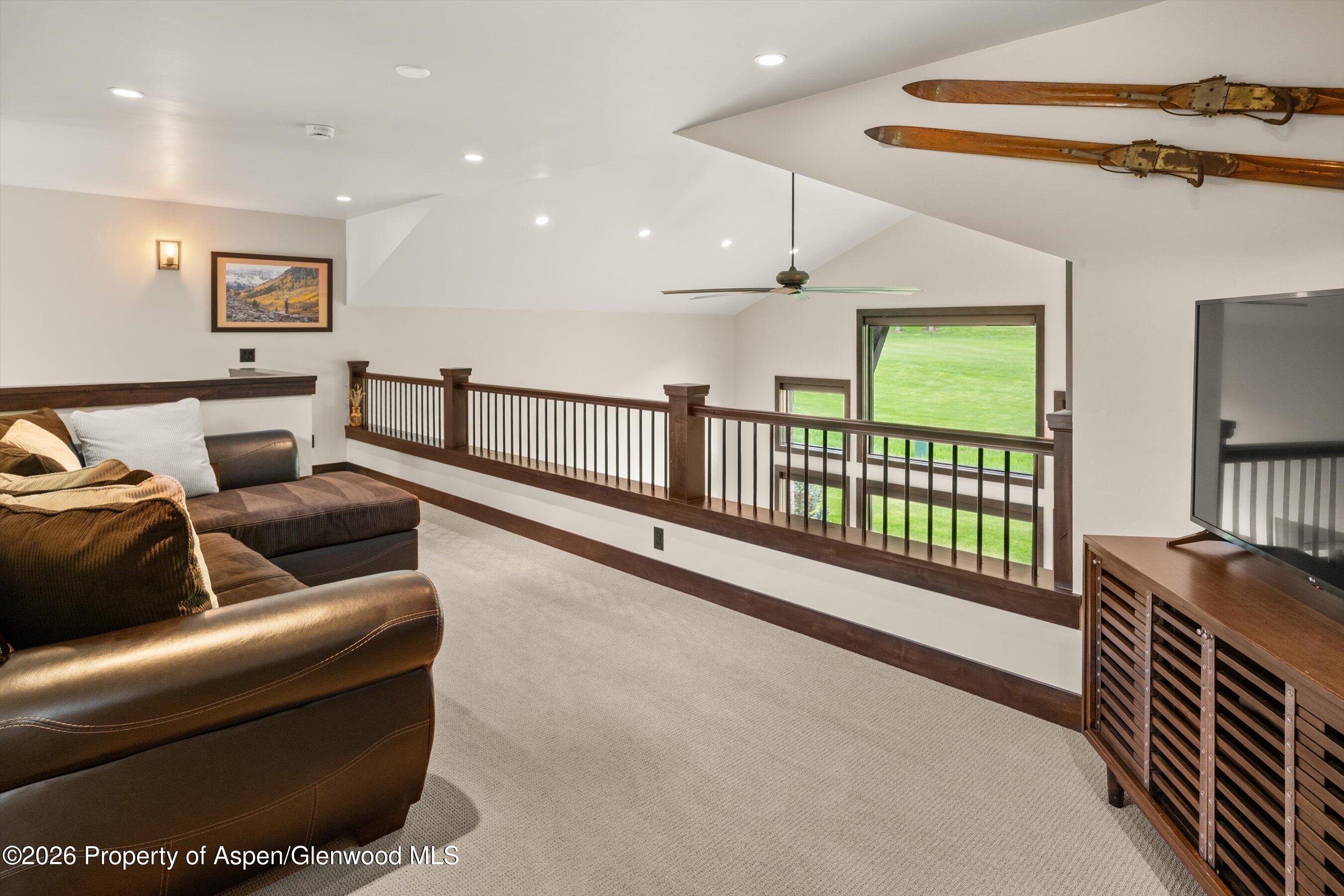 285 Saddleback Road Carbondale, CO 81623 - Photo 36 of 55 upper level living area