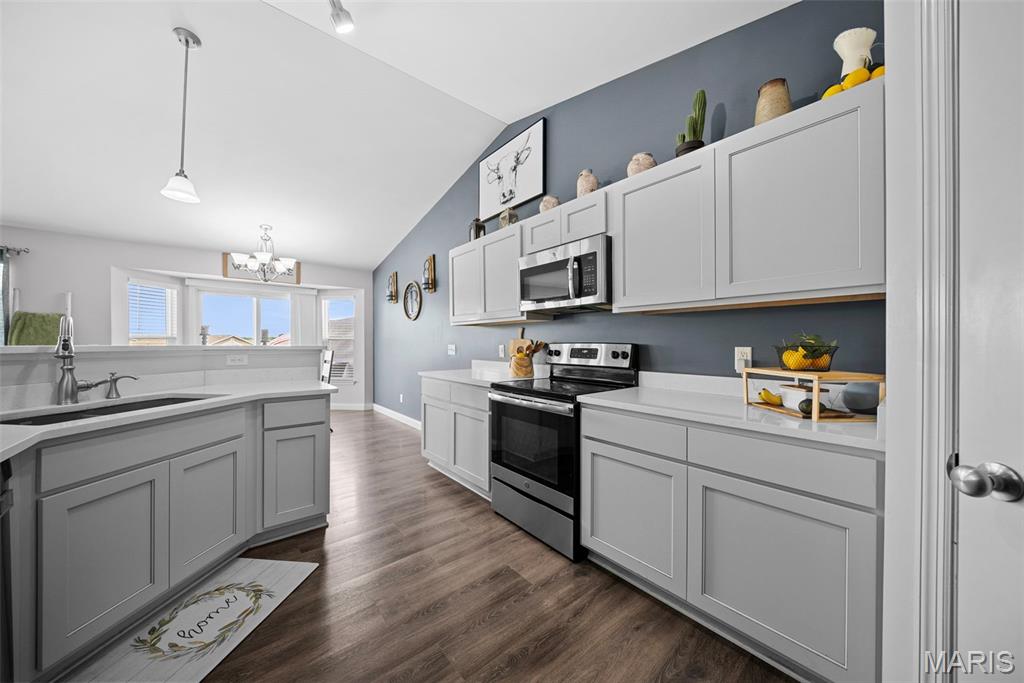 319 Falcons Way Wright City, MO 63390 - Photo 17 of 42