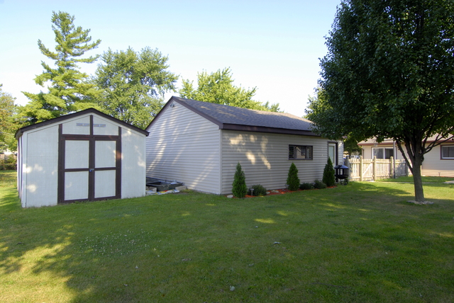 68 Saugatuck Road Montgomery, IL 60538 - Photo 23 of 25