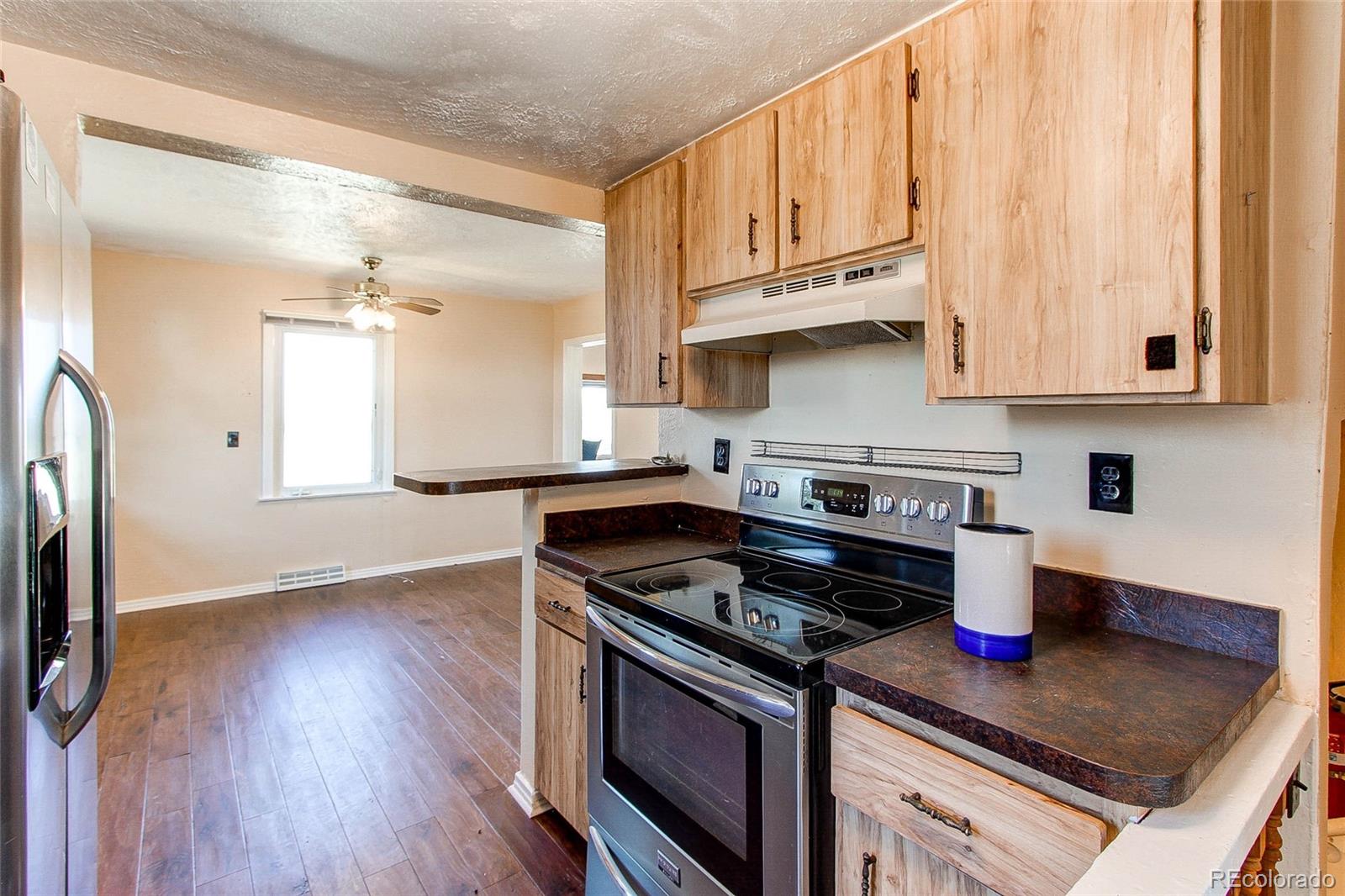 5049 Yulle Road Bennett, CO 80102 - Photo 14 of 40