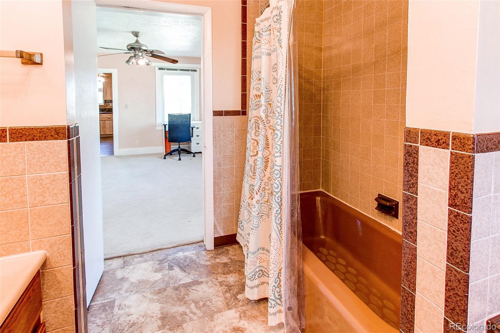 5049 Yulle Road Bennett, CO 80102 - Photo 23 of 40