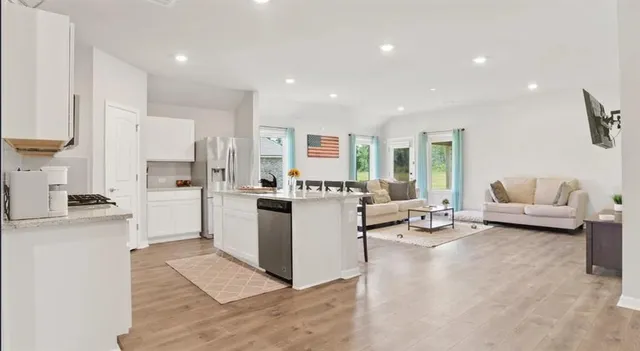 $277,000 | 772 Gold Finch Way, Moss Bluff, LA 70611