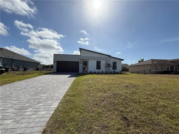 $2,200 | 1409 Northwest 21st Court, Cape Coral, FL 33993