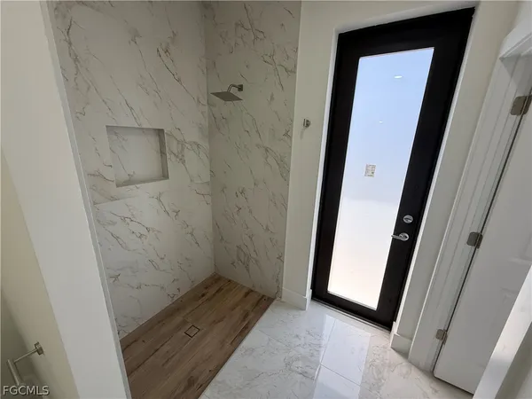 $2,150 | 1409 Northwest 21st Court, Cape Coral, FL 33993