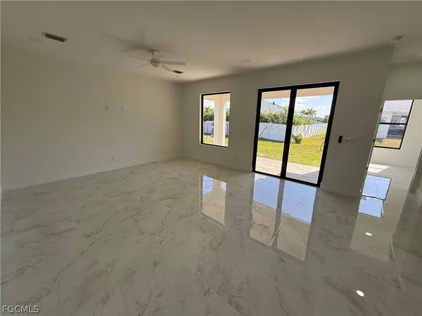 $2,150 | 1409 Northwest 21st Court, Cape Coral, FL 33993