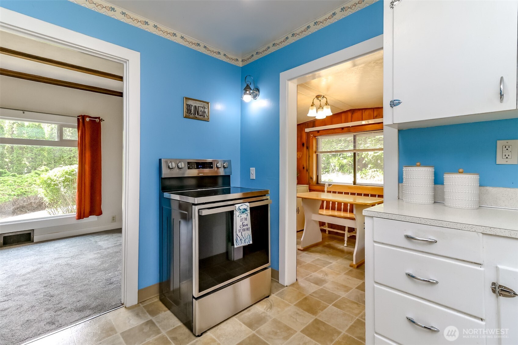 5206 Werner Road Bremerton, WA 98312 - Photo 6 of 33 Gallery Image 6